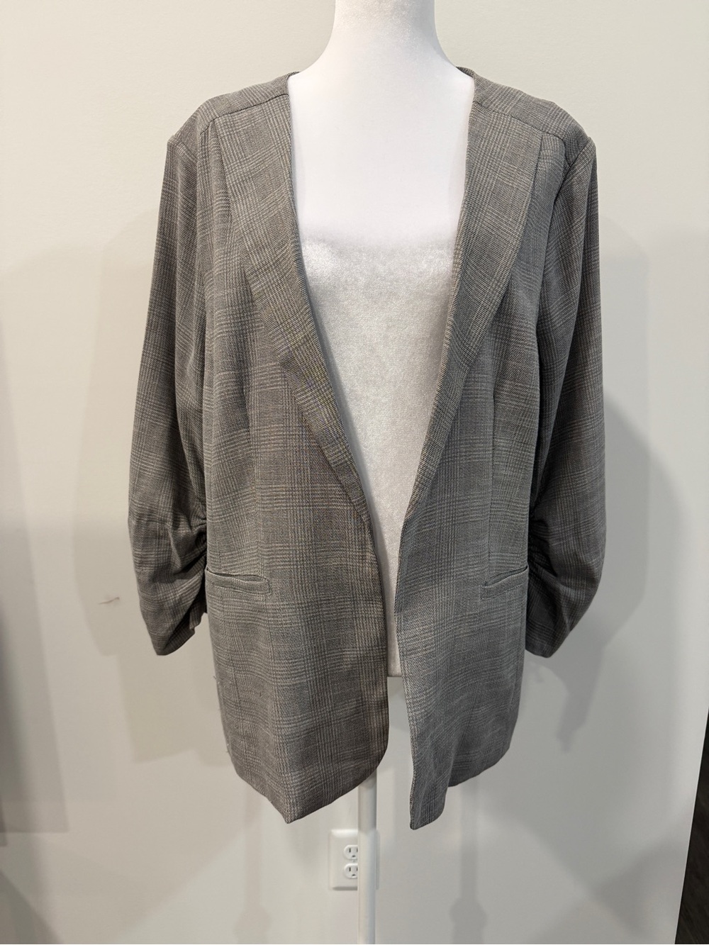 Skies Are Blue Gray Windowpane Plaid Blazer XL 3/4 Sleeve Floral Lining - Picture 9 of 11